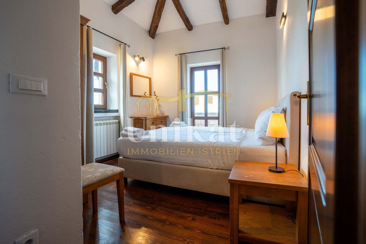 Casa di lusso con piscina vicino a Poreč